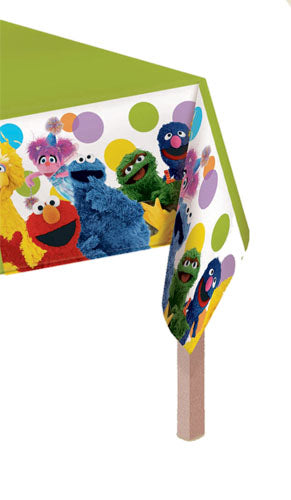 SESAME STREET PLASTIC TABLECOVER 137CM x 243CM