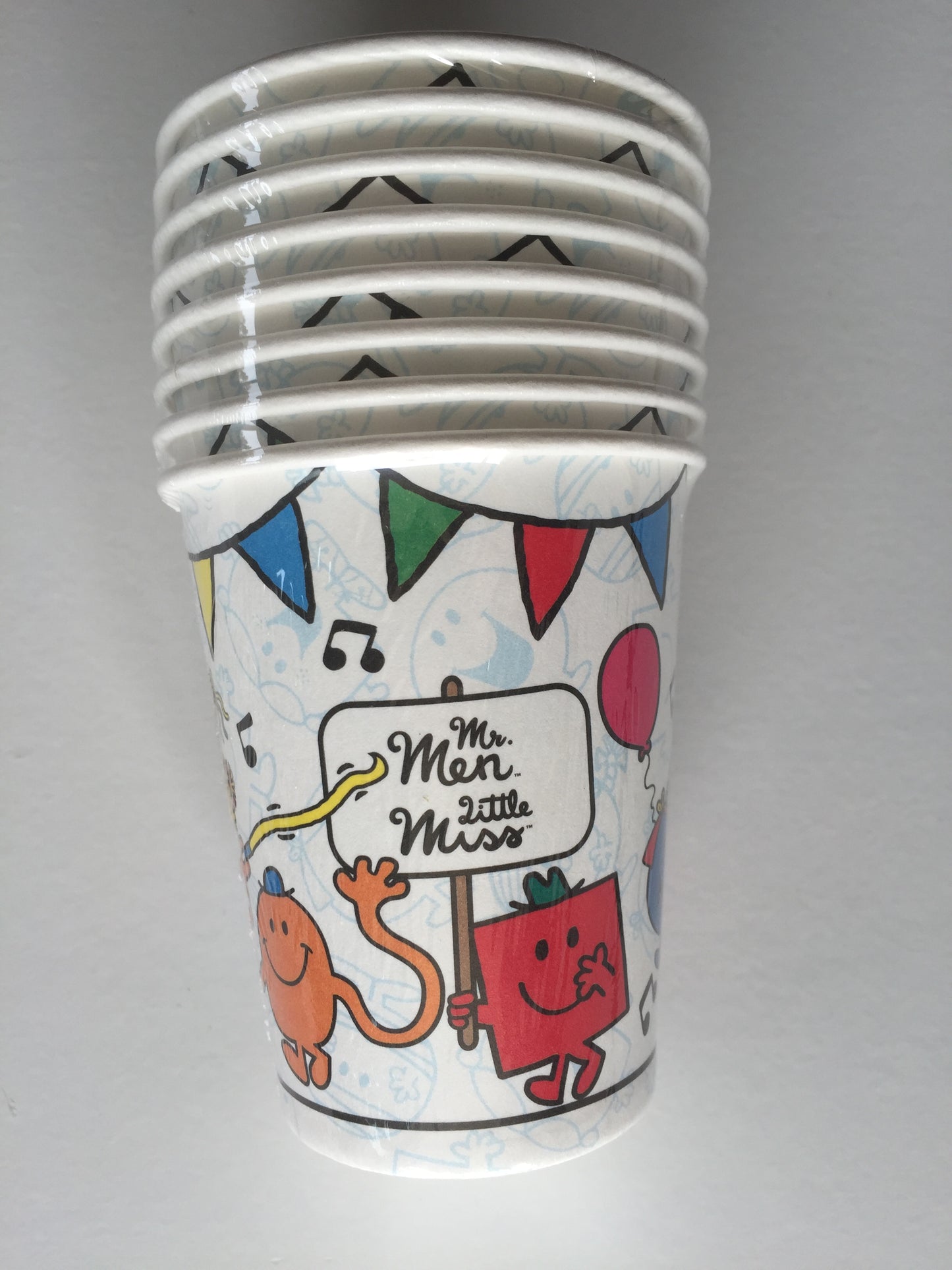 MR MEN LITTLE MISS 255ML PAPER CUPS - PACK OF 8