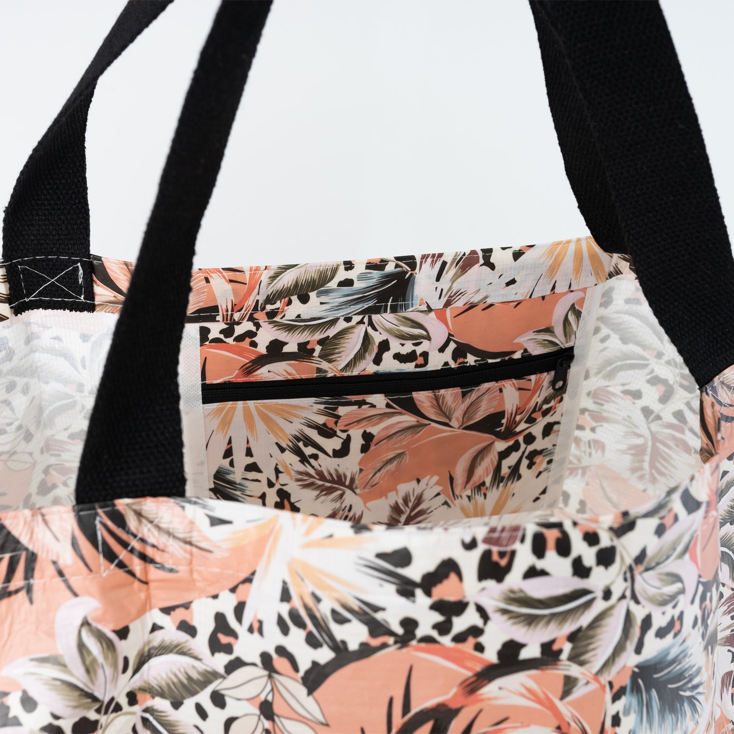 SPLOSH LEOPARD BEACH BAG