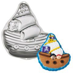 WILTON PIRATE SHIP CAKE PAN
