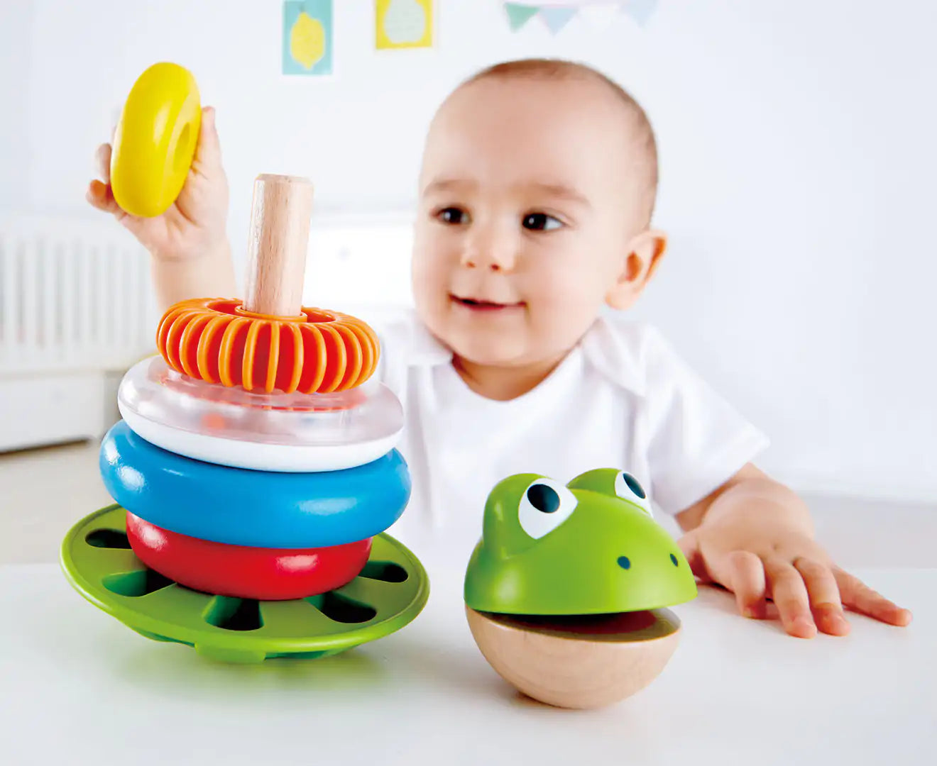 HAPE MR FROG STACKING RINGS TOY