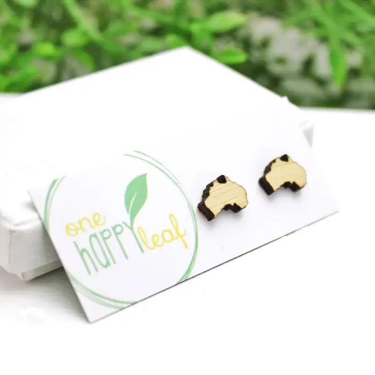 BAMBOO WOOD STUD EARRINGS - AUSTRALIAN MAP