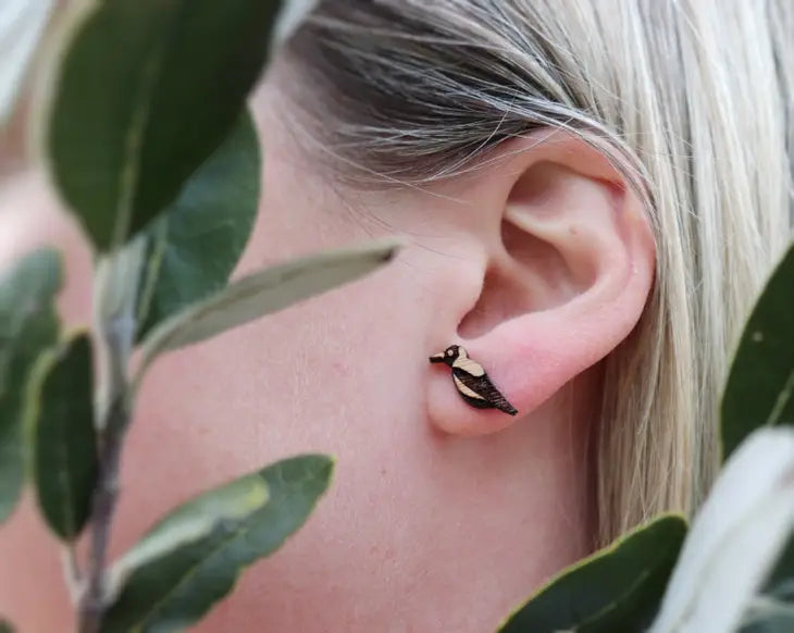 BAMBOO WOOD STUD EARRINGS - MAGPIE