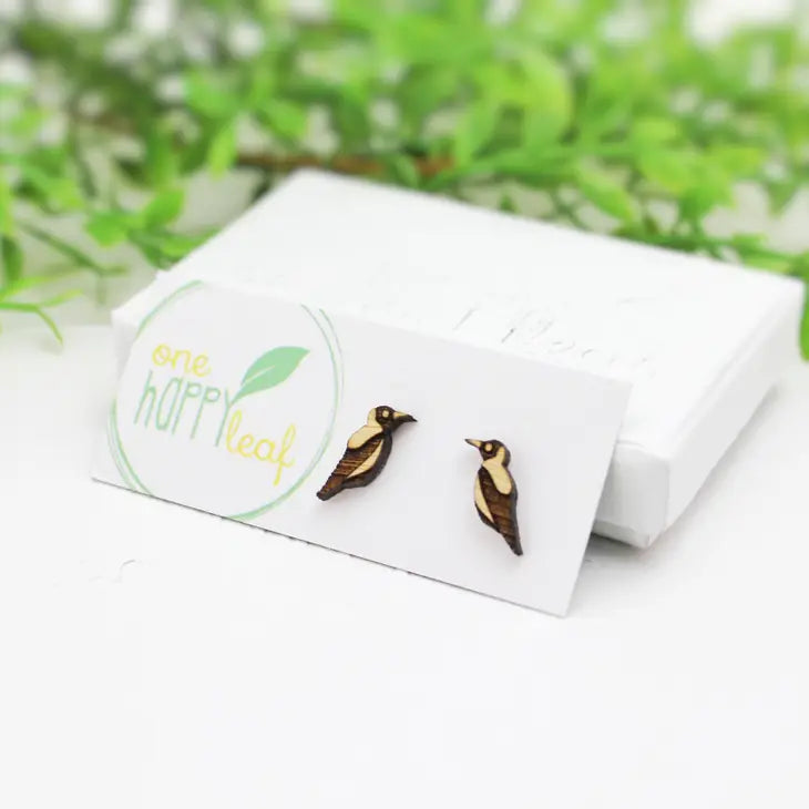 BAMBOO WOOD STUD EARRINGS - MAGPIE