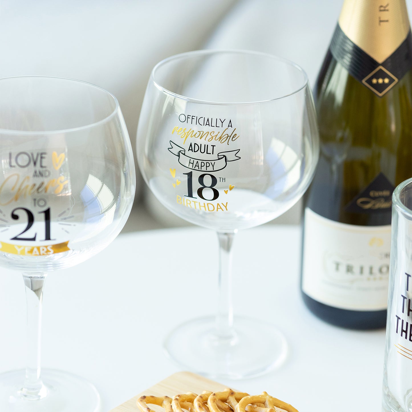 SIP CELEBRATION 18TH BIRTHDAY BALLOON GLASS