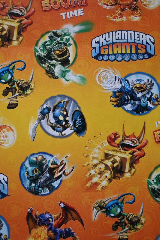 GIFT WRAP - SKYLANDERS GIANTS