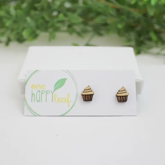 BAMBOO WOOD STUD EARRINGS - CUPCAKE
