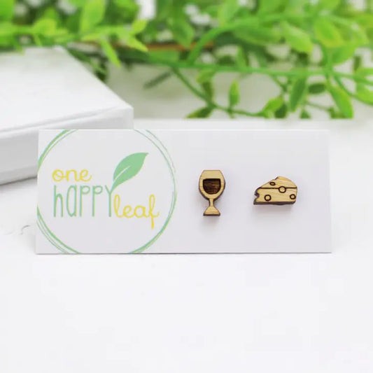 BAMBOO WOOD STUD EARRINGS - WINE & CHEESE